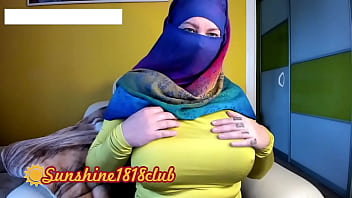 Middle East Hijab Muslim Arabic Girl With Big Tits On Cam Recording November 2Nd free video