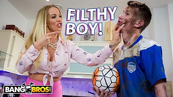 Bangbros - English Milf Rebecca More Fucks Her Filthy Step Son Sam Bourne free video