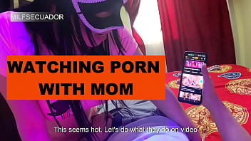 Viendo Porno Con Mi Hijastro Flaco De Pito Chiquito free video