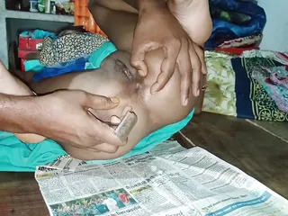 Puja Bhabhi Ganw Ki Nai Ko Bulakar Apni Jhat Bana Rahi Hai Nai Bhabhi Ka Boor Me Ungali Dal Kar Maza Liya free video