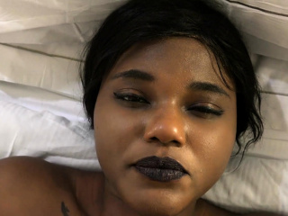 Ebony Sex Bomb Enjoying Cunnilingus In Pov Style Close Up free video