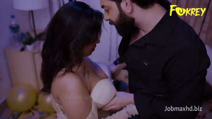Desi Thick Girl Rides Like A Pro - You Wanna Fuck Her All Day free video